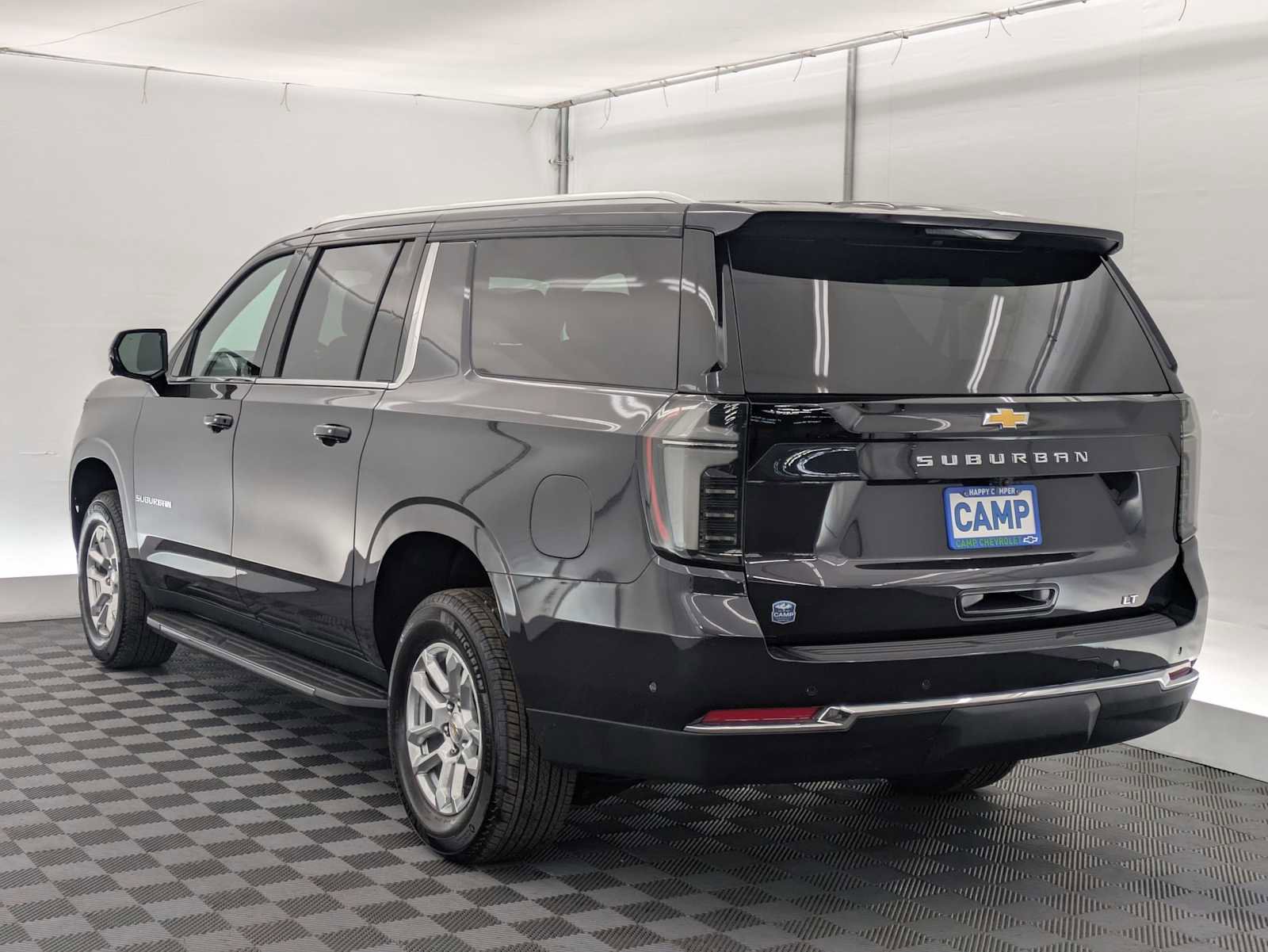 New 2026 Chevrolet Suburban LT AWD/4WD image 4
