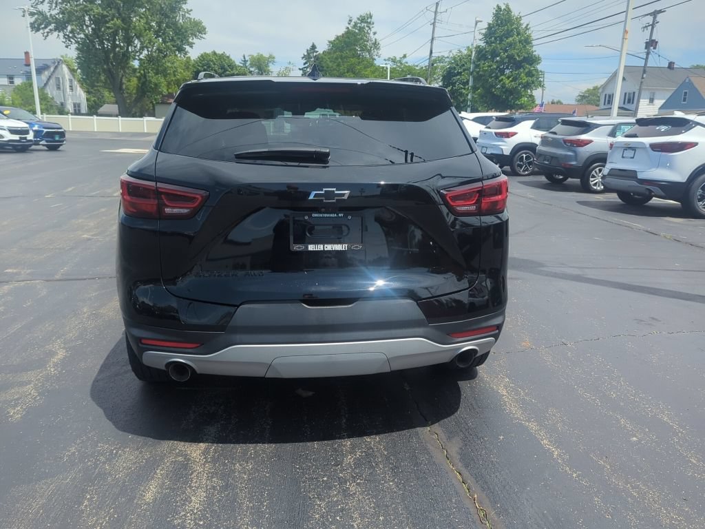 Certified 2024 Chevrolet Blazer LT w/ Sound & Technology Package AWD/4WD image 8