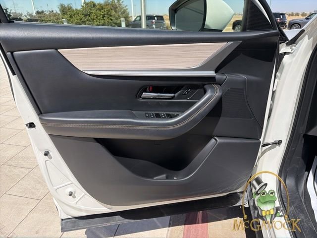 Used 2024 MAZDA CX-90 3.3 Turbo w/ Preferred Package image 8