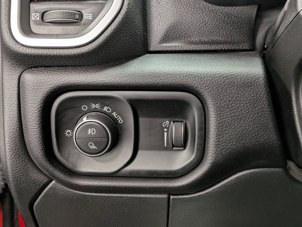 Used 2024 RAM 2500 Big Horn w/ Night Edition image 21