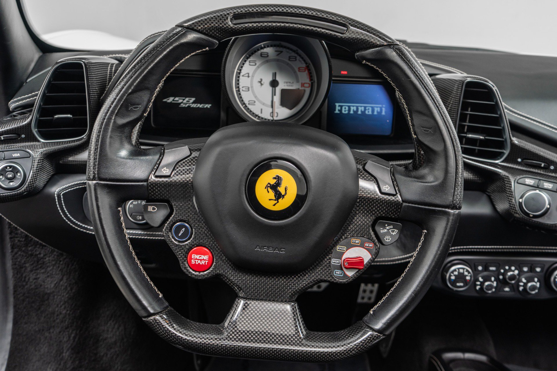Used 2015 Ferrari 458 Spider RWD image 15