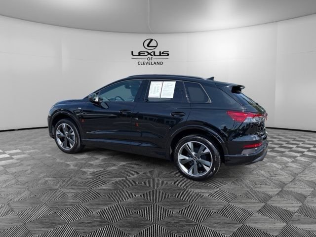 Used 2023 Audi Q4 e-tron Premium Plus AWD/4WD image 5