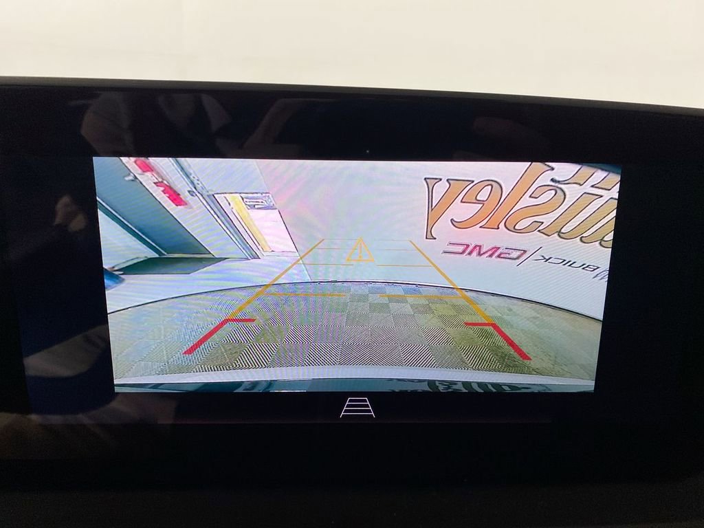 Certified 2024 Buick Envista Sport Touring w/ Convenience I Package image 17