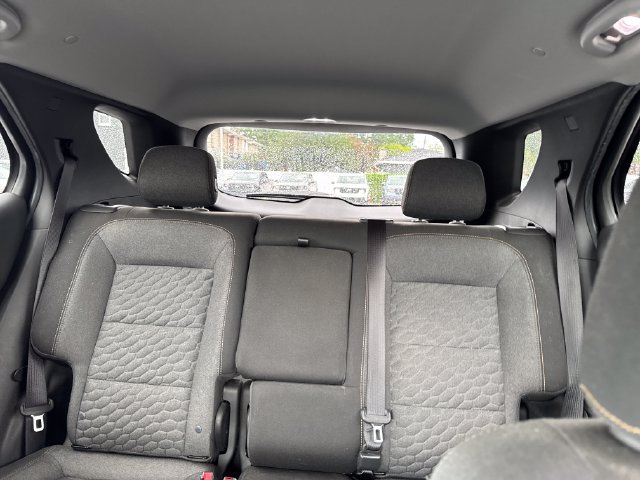 Used 2018 Chevrolet Equinox LT AWD/4WD image 32
