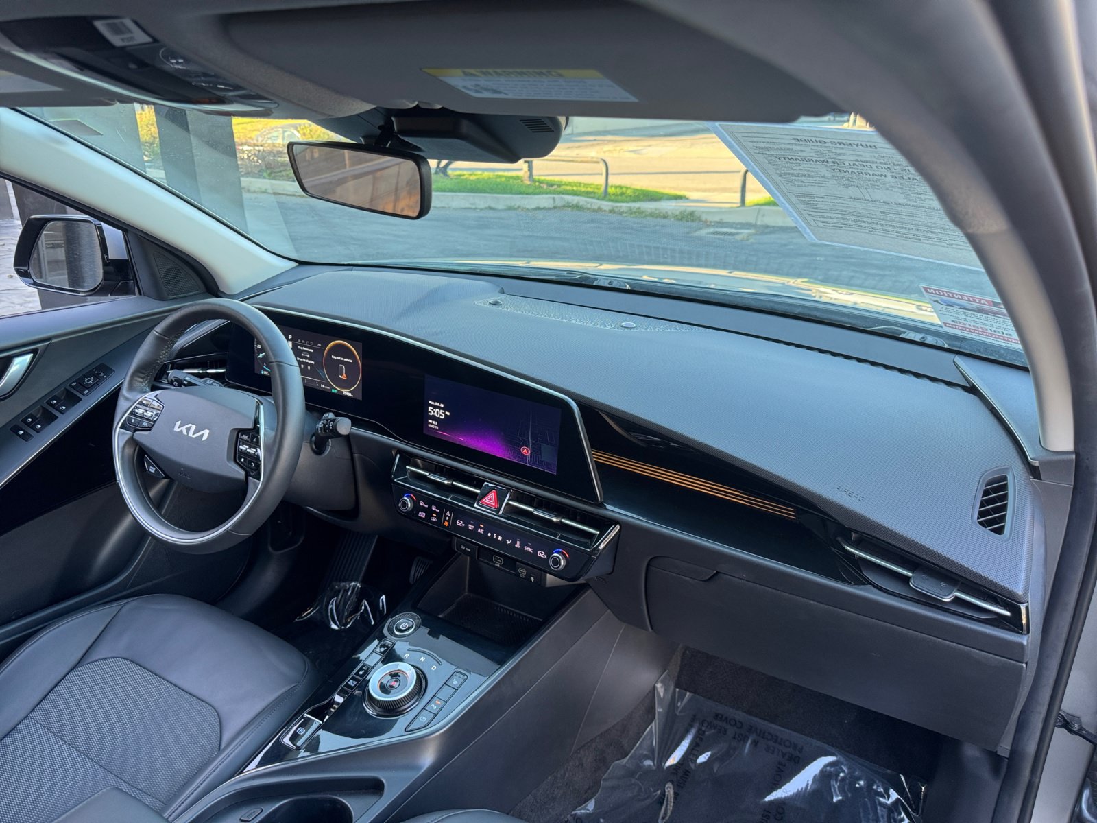 Used 2023 Kia Niro Wind w/ Wind Preserve Package FWD image 21