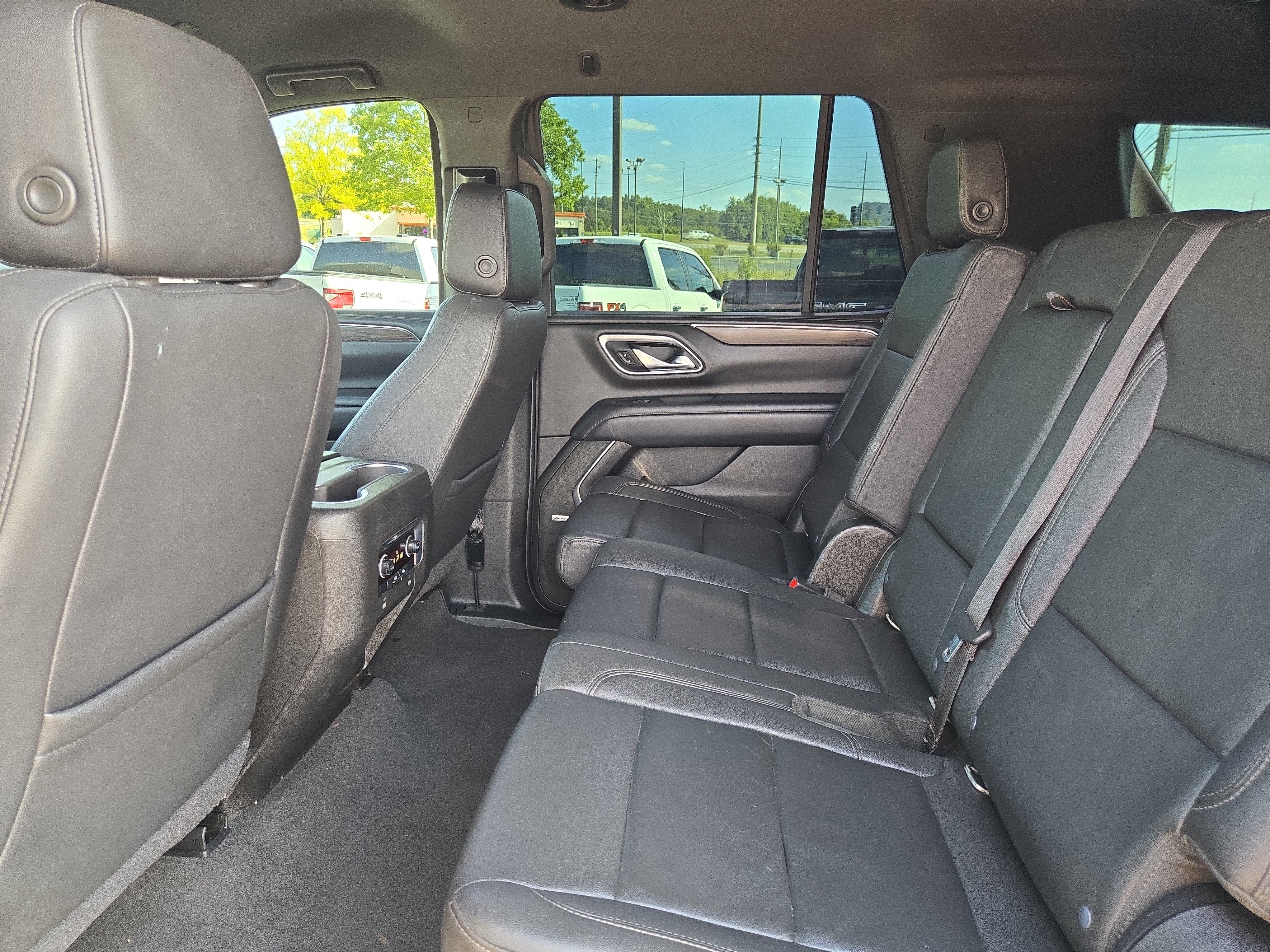 Used 2021 Chevrolet Tahoe LT RWD image 15