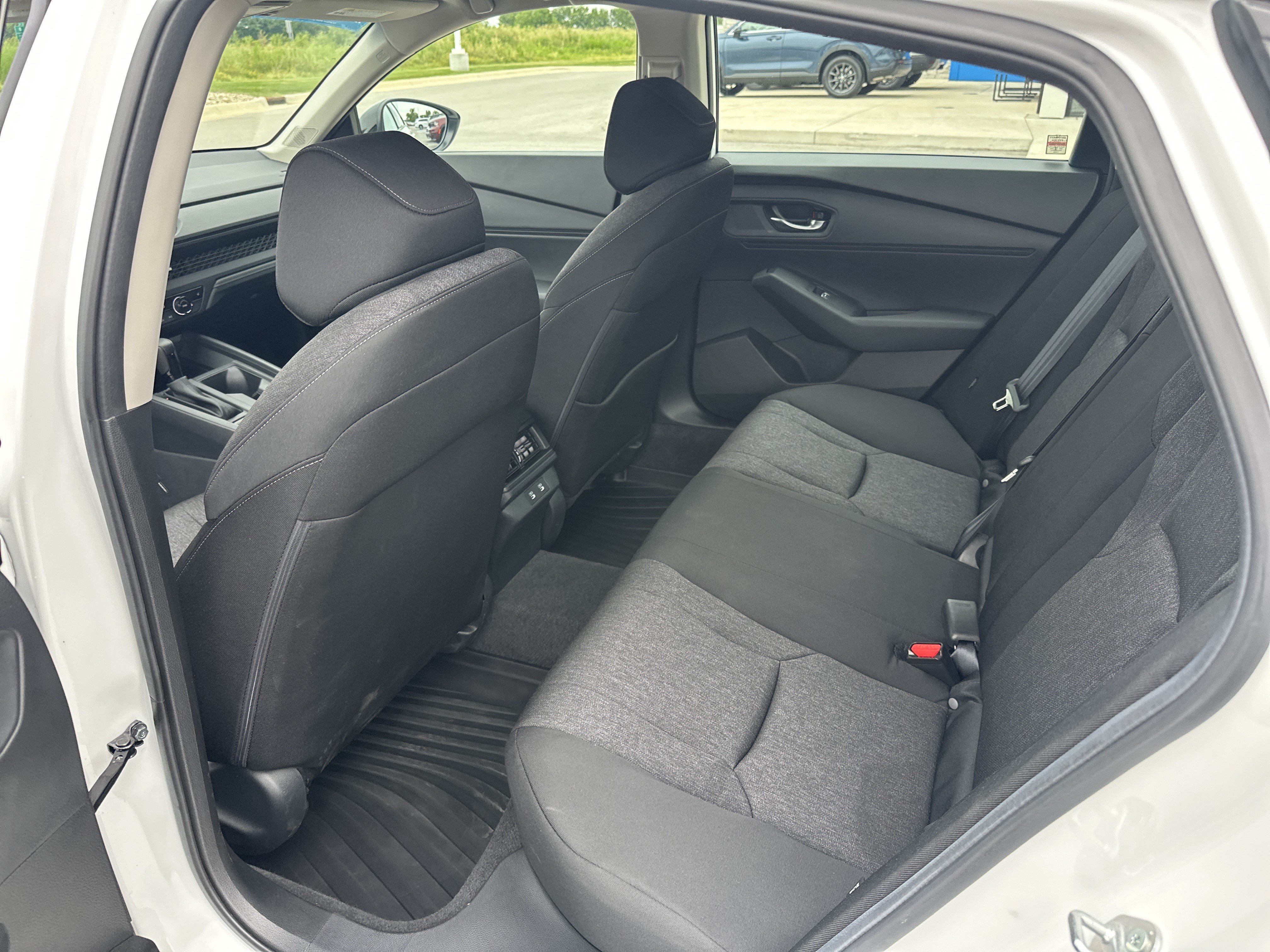 Certified 2025 Honda Accord SE image 27