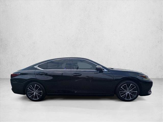 Used 2022 Lexus ES 350 w/ Premium Package FWD image 4