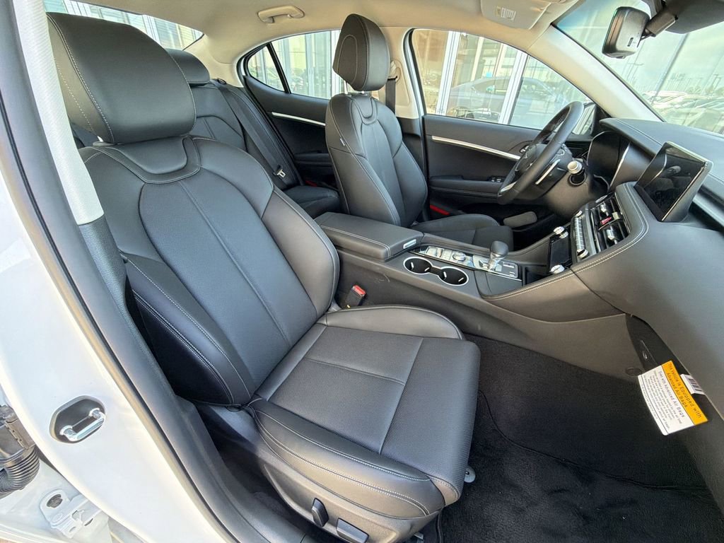 New 2026 Genesis G70 2.5T image 20