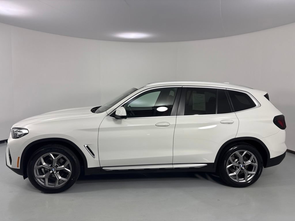 Used 2023 BMW X3 xDrive30i w/ Premium Package AWD/4WD image 4