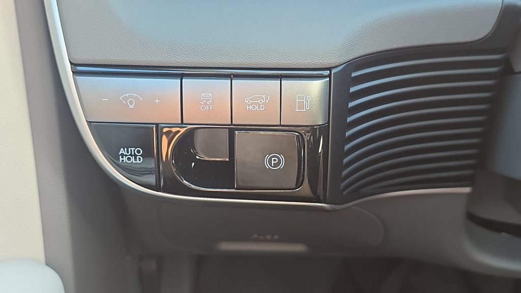 New 2026 Hyundai Ioniq 5 SEL AWD/4WD image 25