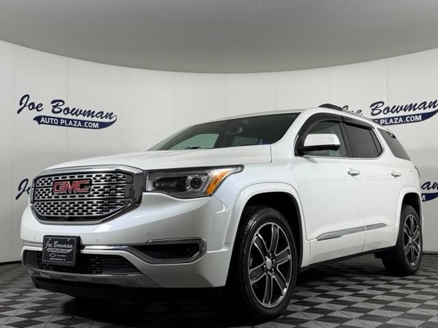 Used 2018 GMC Acadia Denali w/ Technology Package AWD/4WD image 3