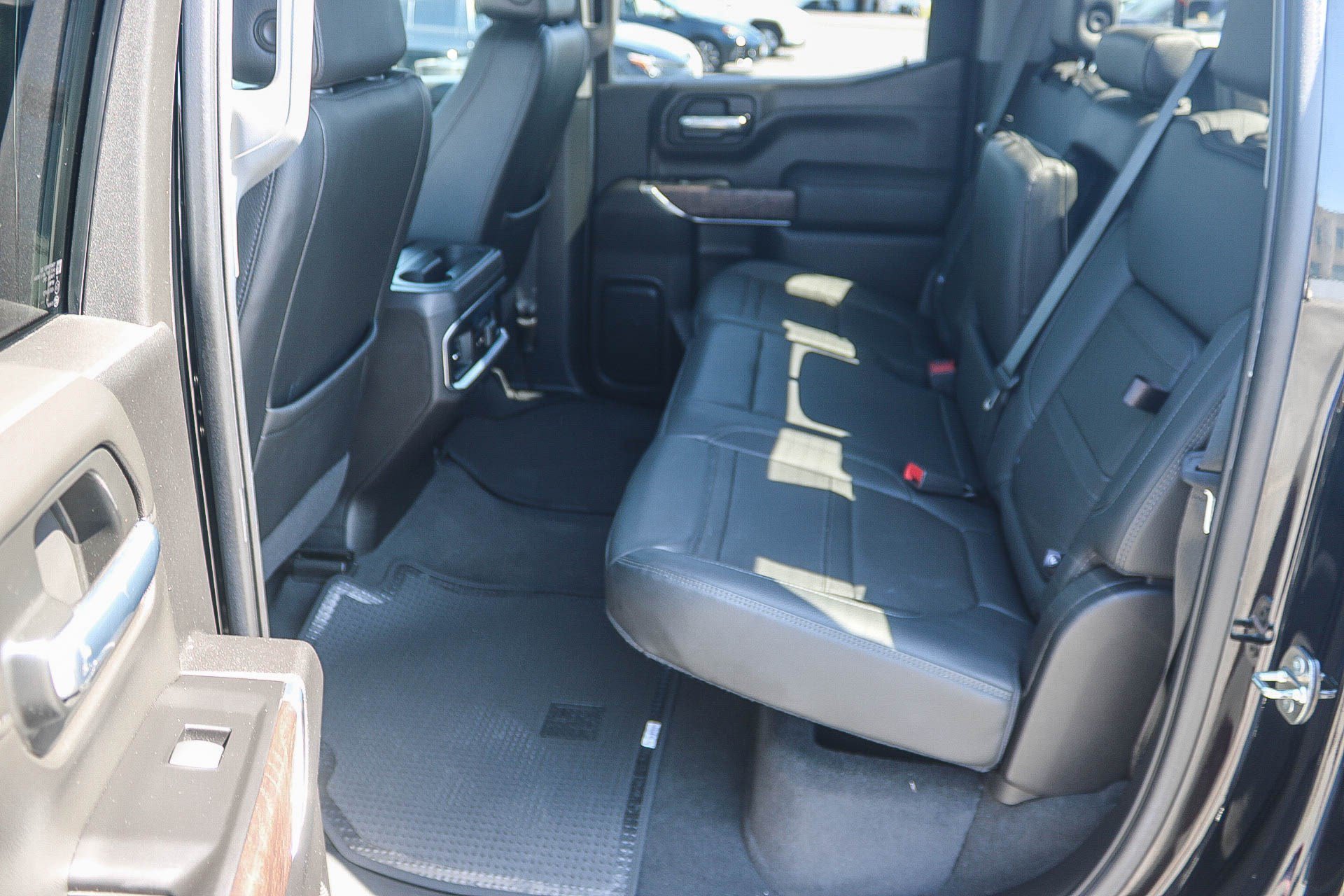 Used 2022 GMC Sierra 1500 Denali w/ Denali Premium Package AWD/4WD image 19