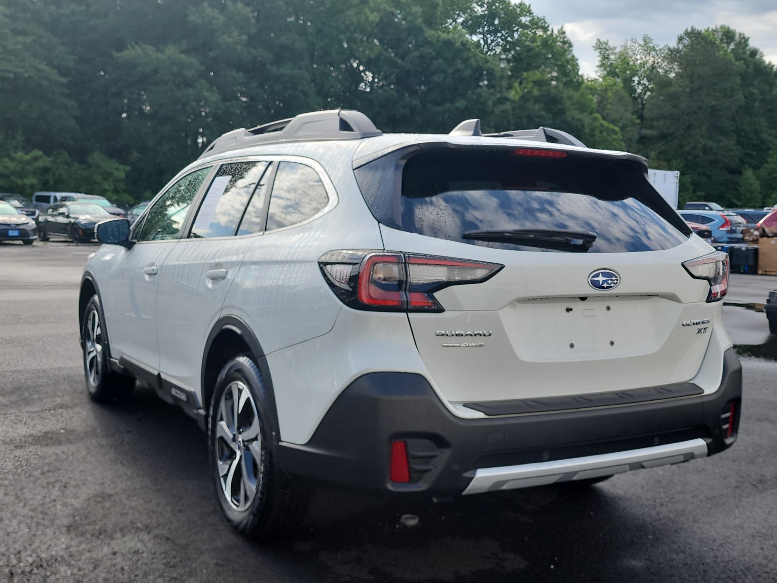 Used 2022 Subaru Outback Limited XT w/ Popular Package #2 AWD/4WD image 3