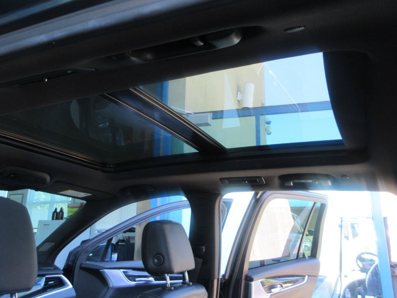 Used 2020 Cadillac XT6 Premium Luxury AWD/4WD image 44