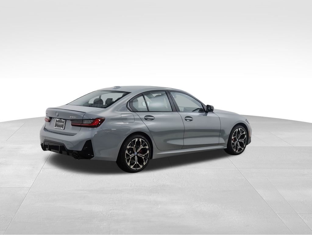 New 2026 BMW 330i xDrive Sedan w/ M Sport Package image 5