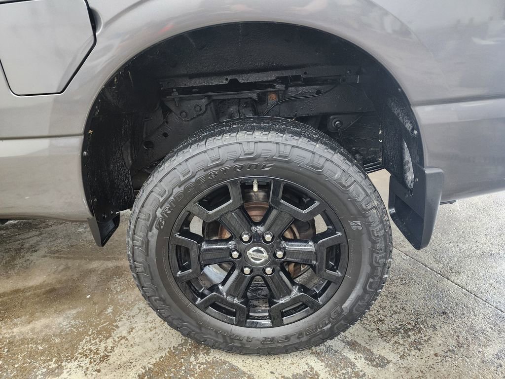 Used 2019 Nissan Titan SV w/ SV Convenience Package AWD/4WD image 37