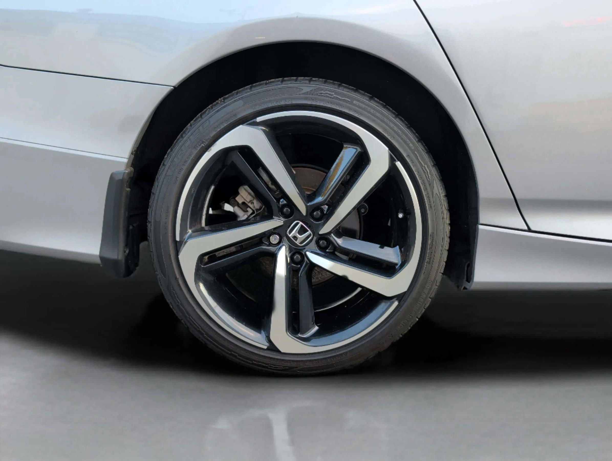 Used 2022 Honda Accord Sport image 31