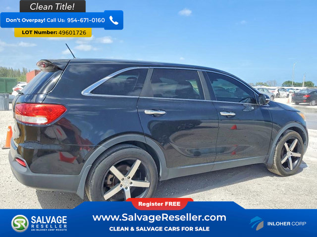 Used 2016 Kia Sorento L image 4