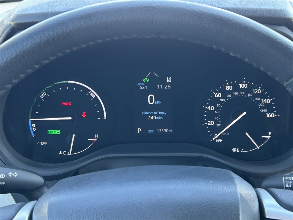 Used 2023 Toyota Sienna XLE image 42