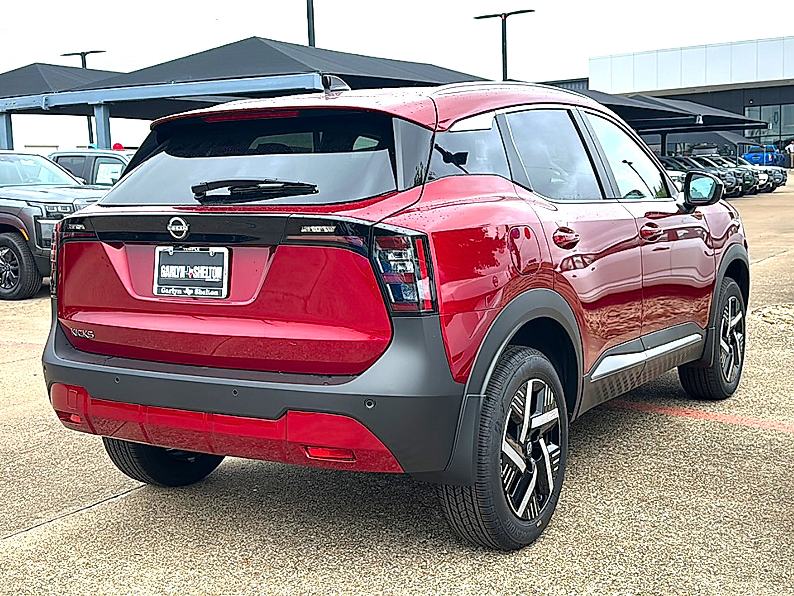 New 2026 Nissan Kicks SV image 8