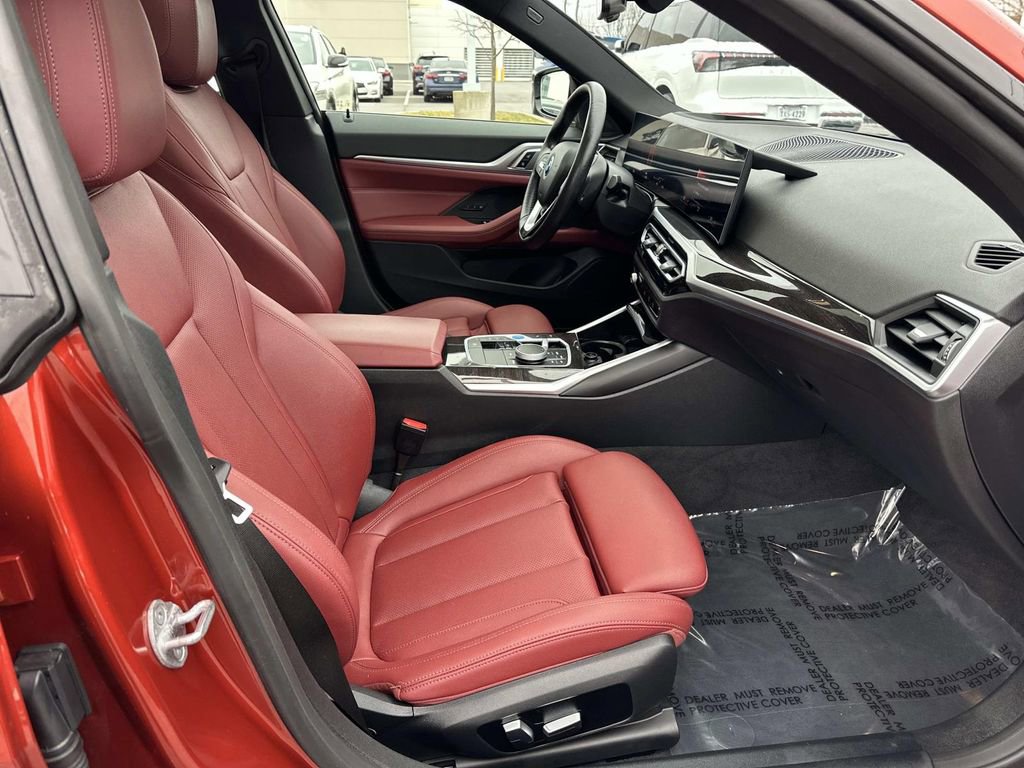 Used 2023 BMW i4 eDrive35 w/ Premium Package image 36