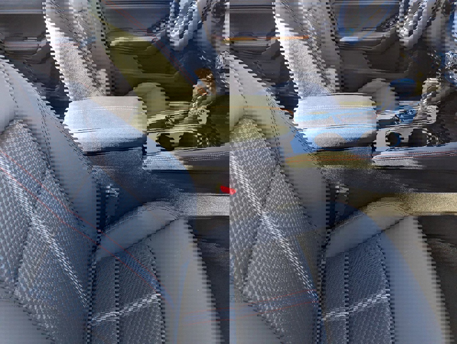 New 2025 Nissan Altima 2.5 SR image 29