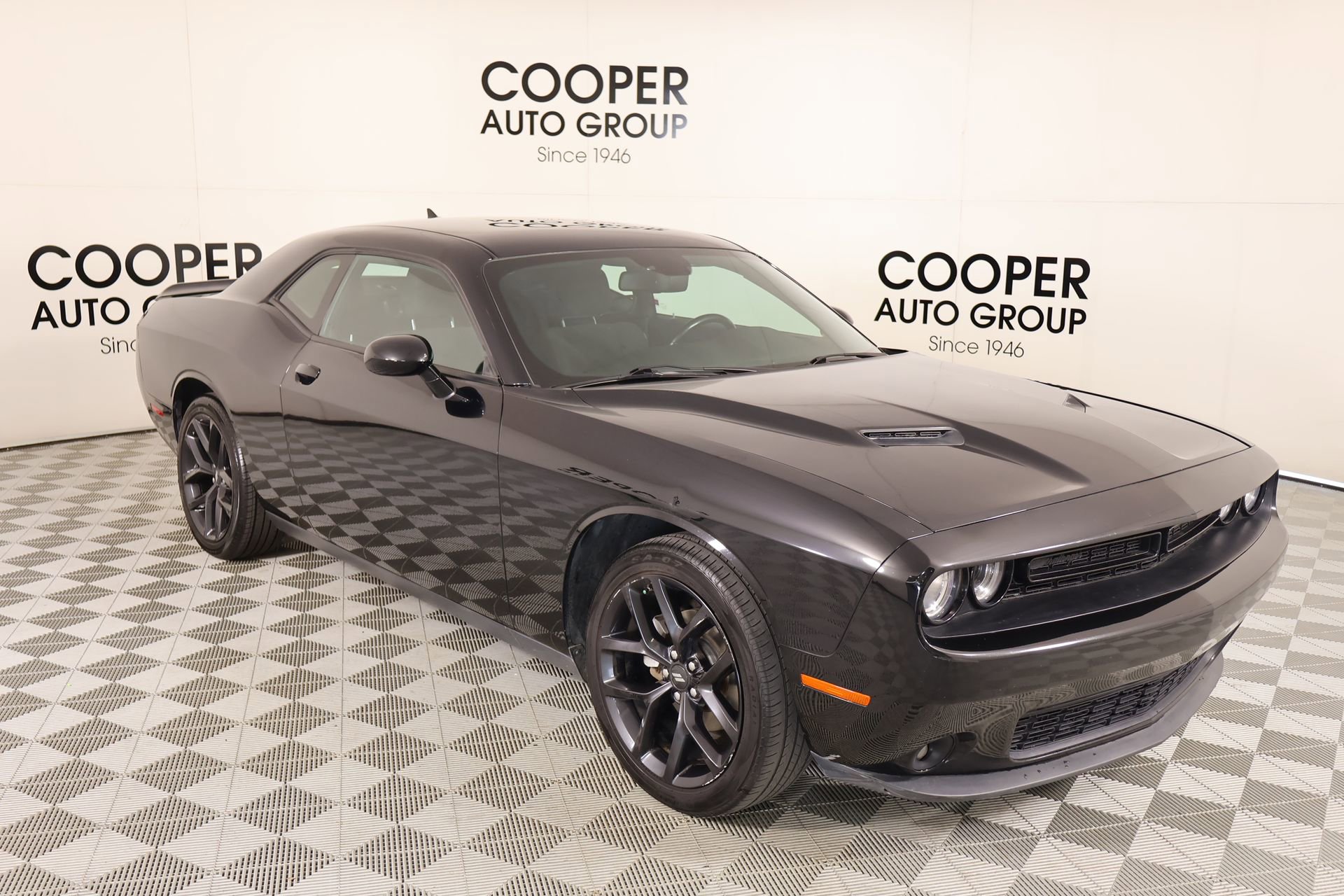 Used 2022 Dodge Challenger SXT w/ Blacktop Package