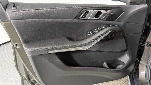 Used 2020 BMW X5 sDrive40i w/ Premium Package RWD image 13