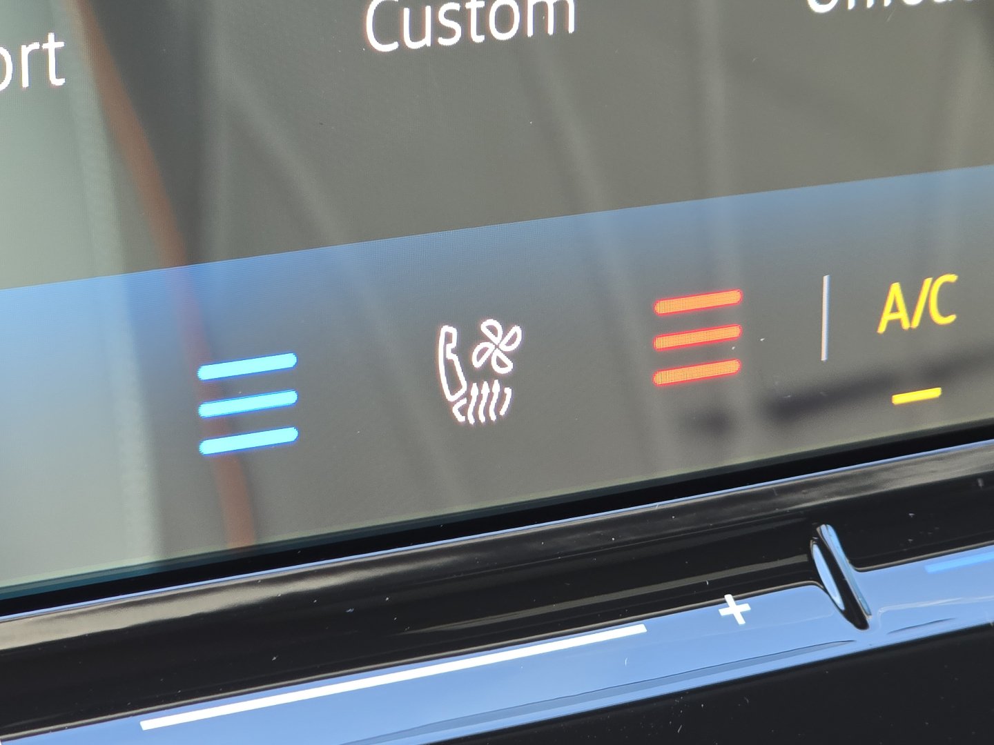 New 2027 Volkswagen Atlas SEL Premium R-Line AWD/4WD image 7