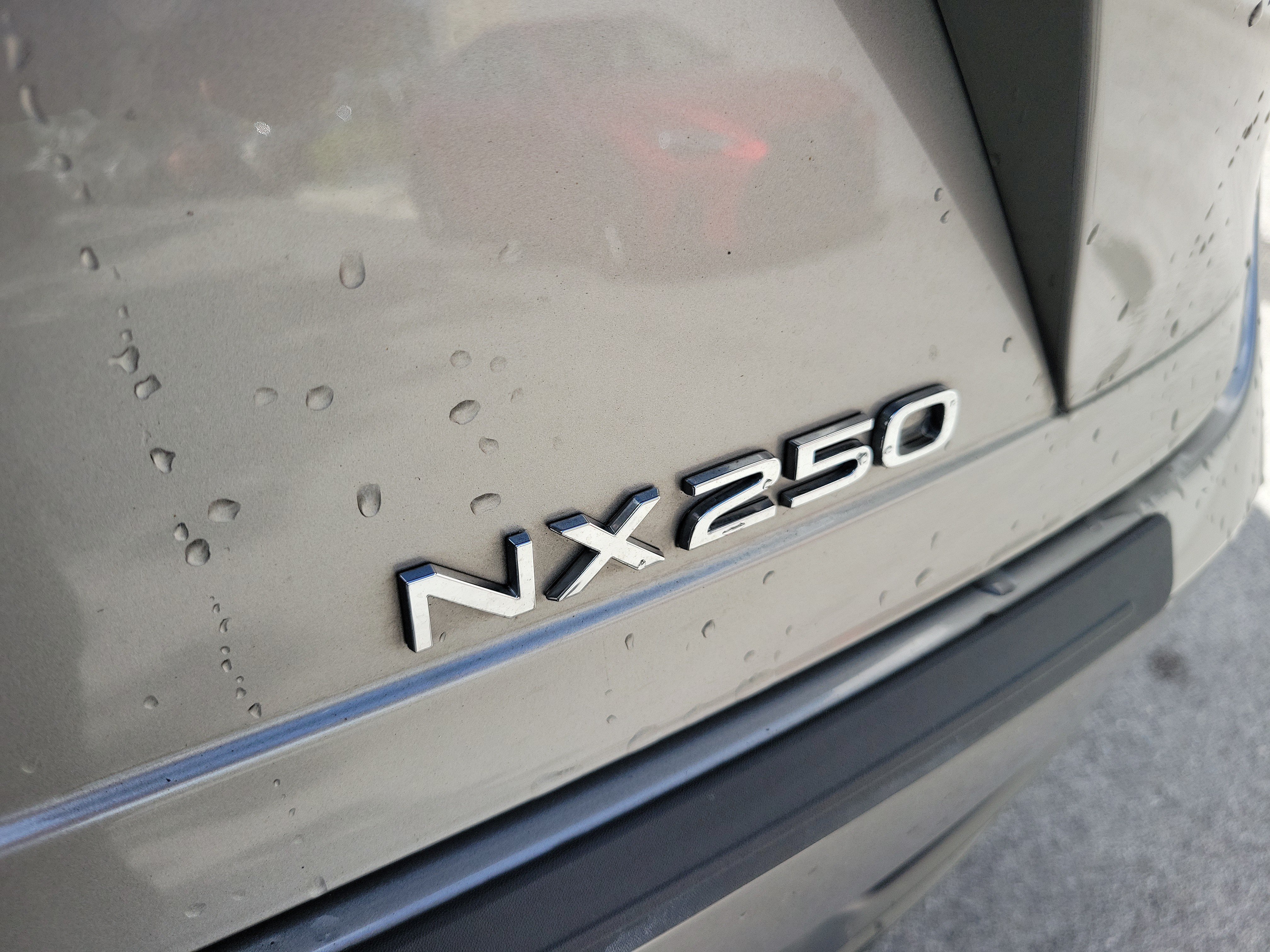 Used 2024 Lexus NX 250 FWD w/ Cold Area Package image 8