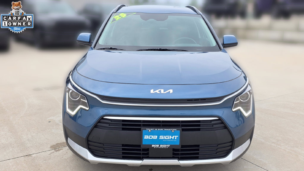 Used 2025 Kia Niro EX w/ EX Cold Weather Package FWD image 8