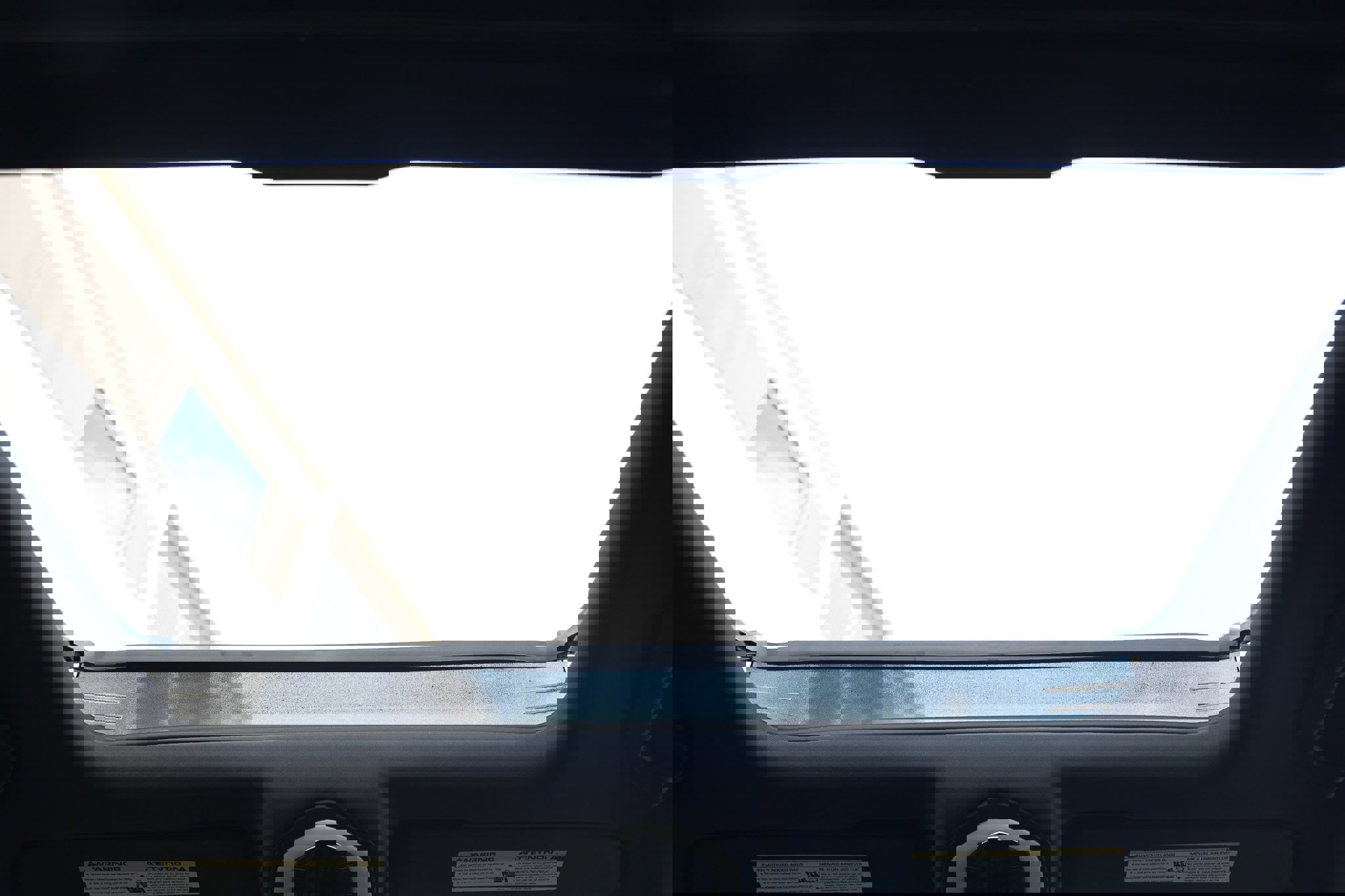 Used 2017 Porsche Cayenne S image 29