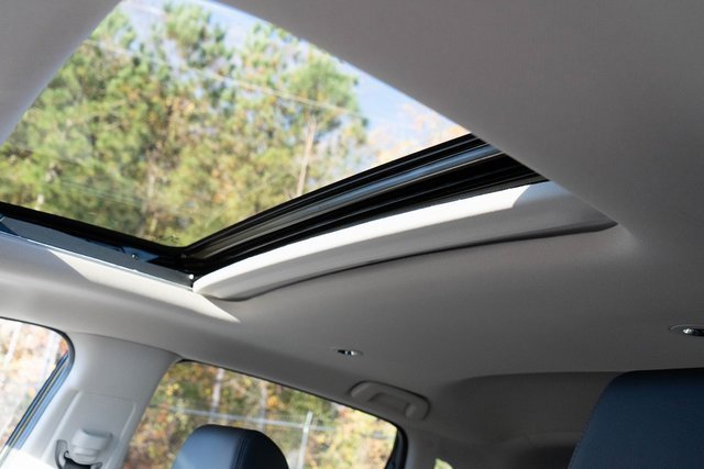 New 2026 Honda HR-V EX-L image 4