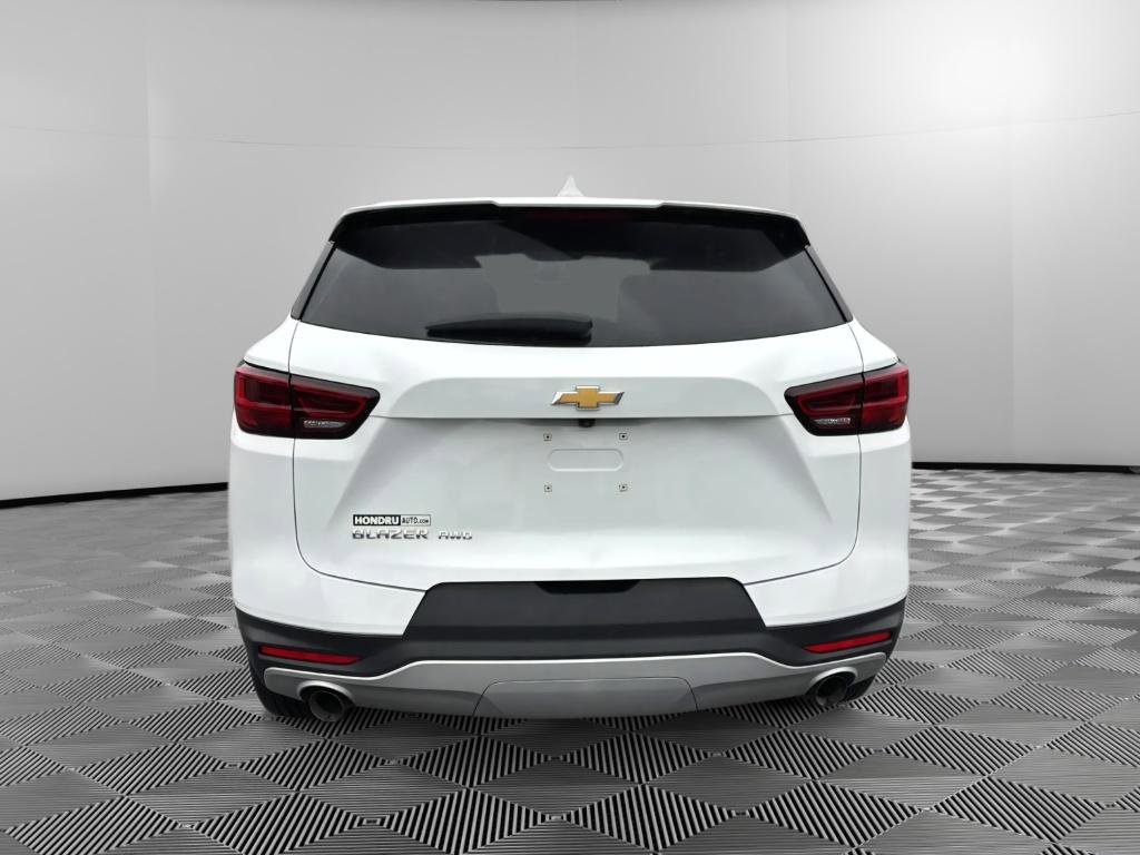 Used 2023 Chevrolet Blazer LT image 8