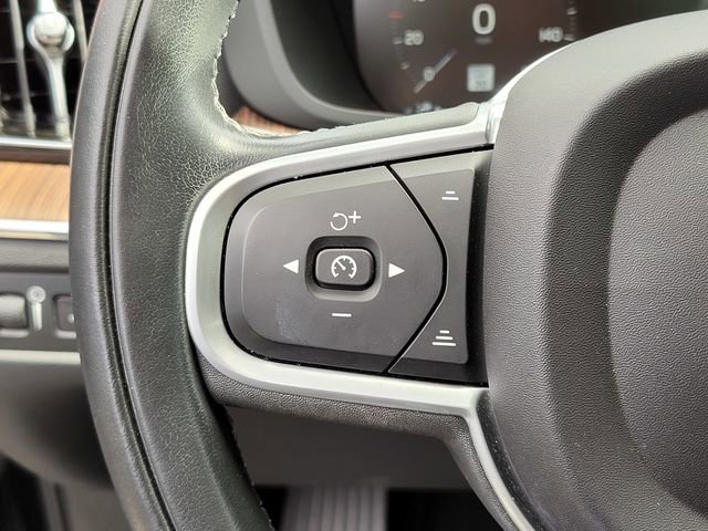 Used 2021 Volvo XC60 T8 Inscription Expression w/ Advanced Package image 21