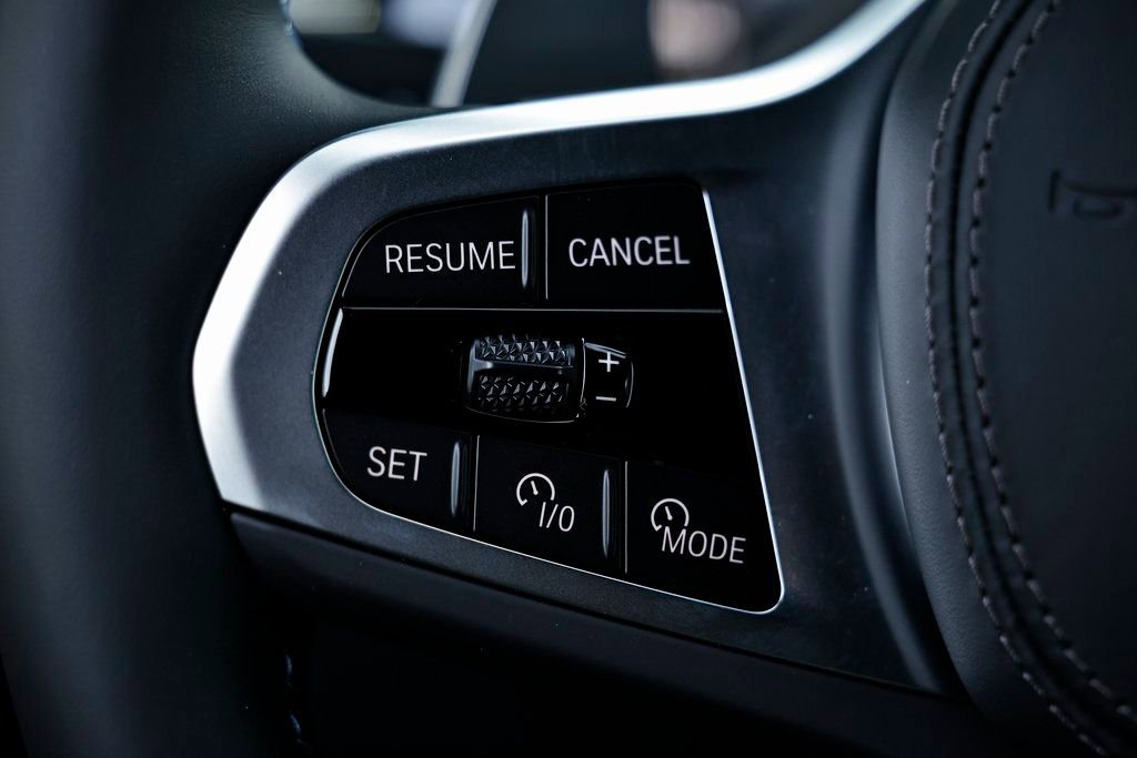 New 2026 BMW X5 M60i w/ Climate Comfort Package image 34