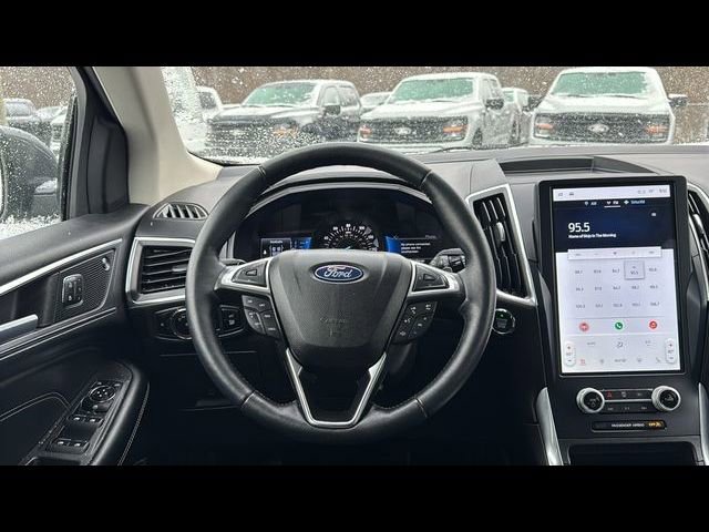 Certified 2023 Ford Edge Titanium w/ Class II Trailer Tow Package AWD/4WD image 15