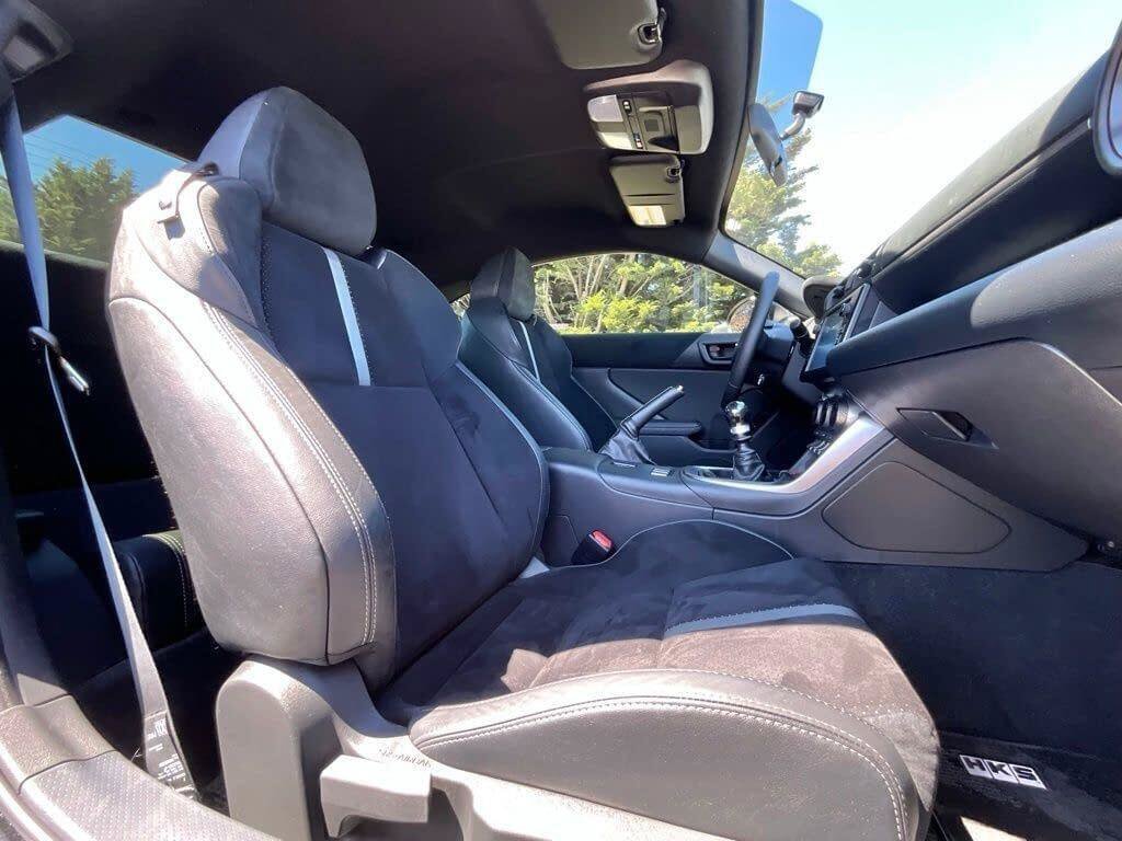 Used 2023 Toyota GR86 Premium w/ ALL Weather Mat Package (TMS) RWD image 13