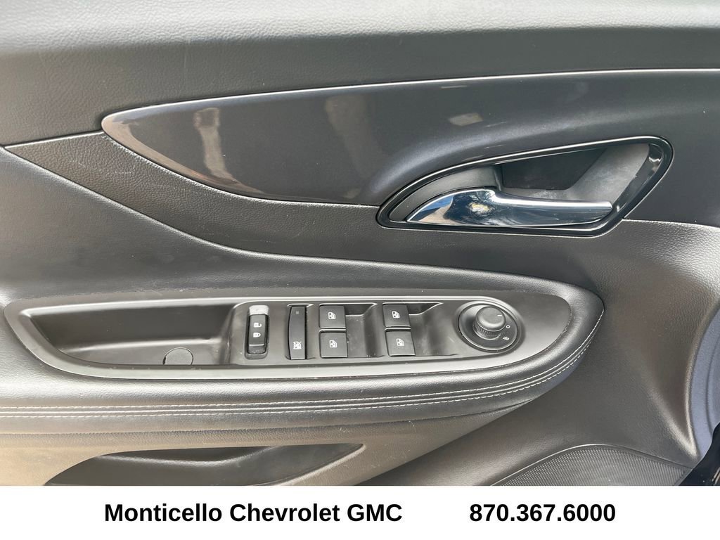Used 2018 Buick Encore Sport Touring w/ Safety Package FWD image 11