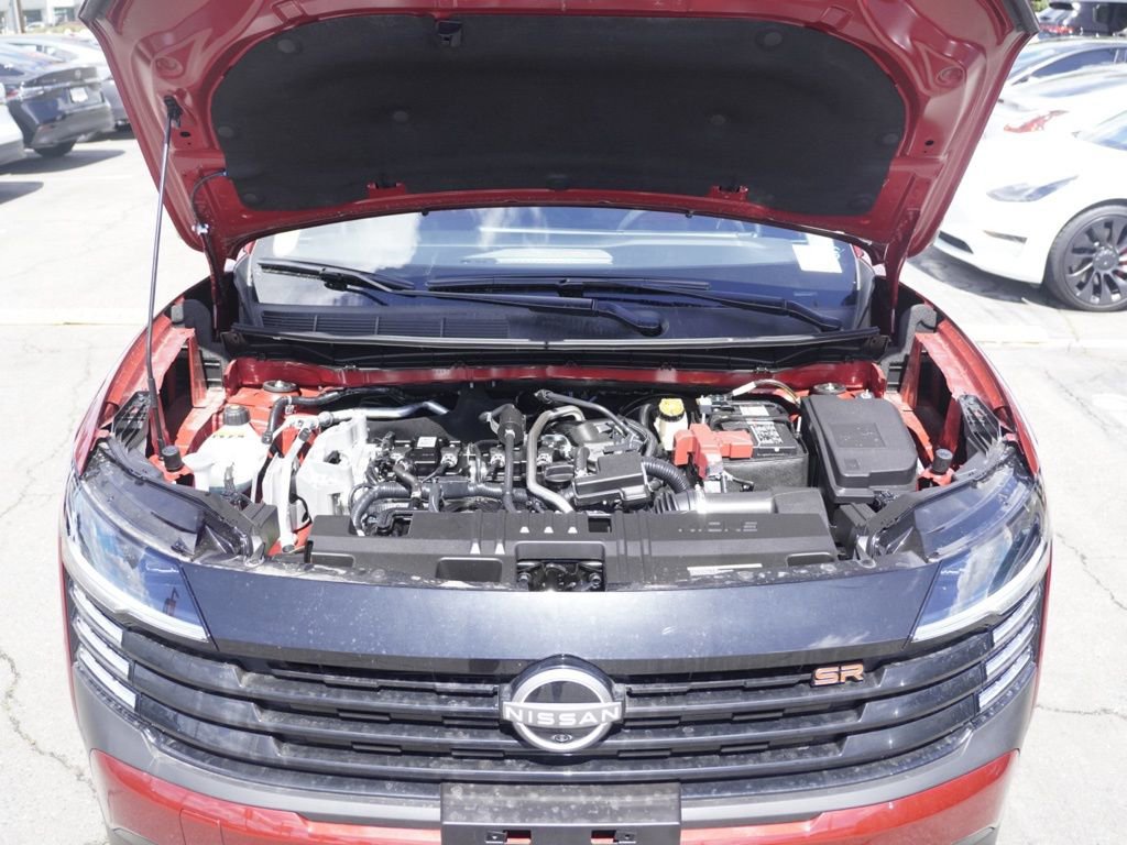 Certified 2025 Nissan Kicks SR image 24