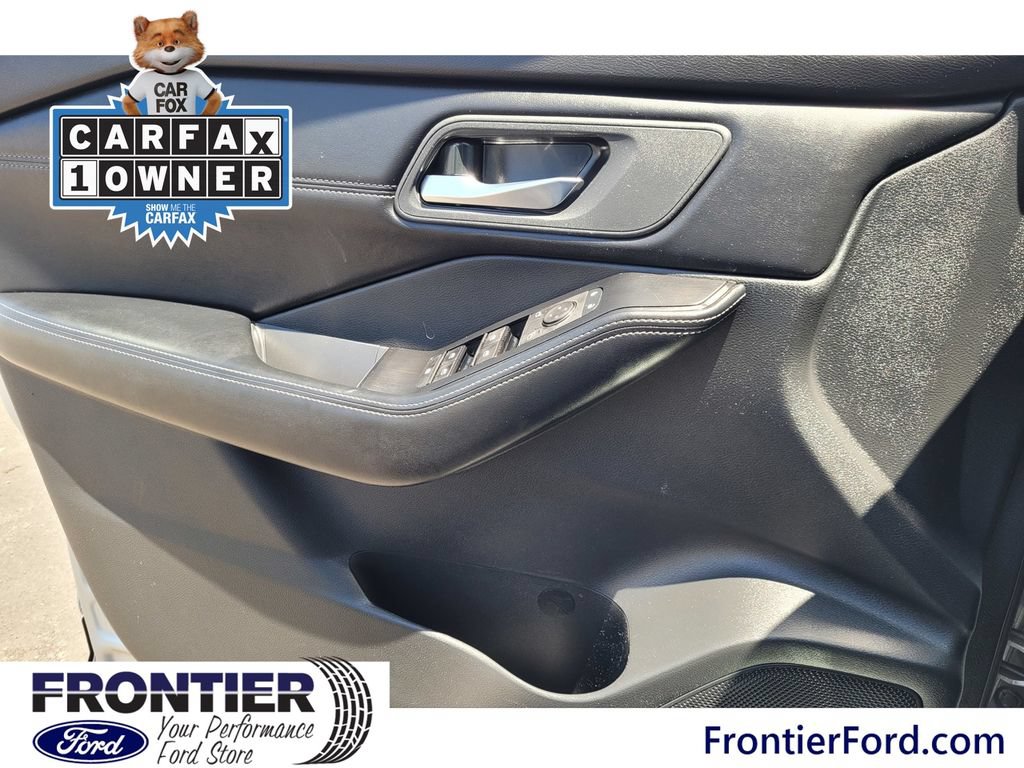 Used 2024 Nissan Rogue SV w/ SV Premium Package AWD/4WD image 21