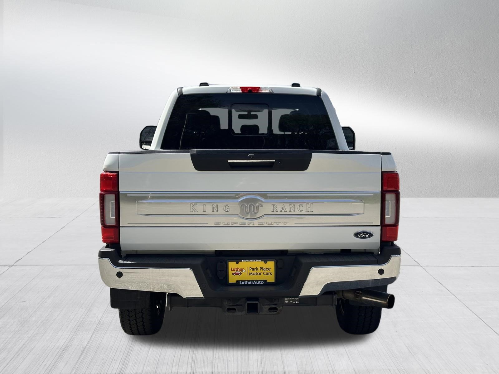 Used 2022 Ford F250 King Ranch w/ King Ranch Ultimate Package AWD/4WD image 6