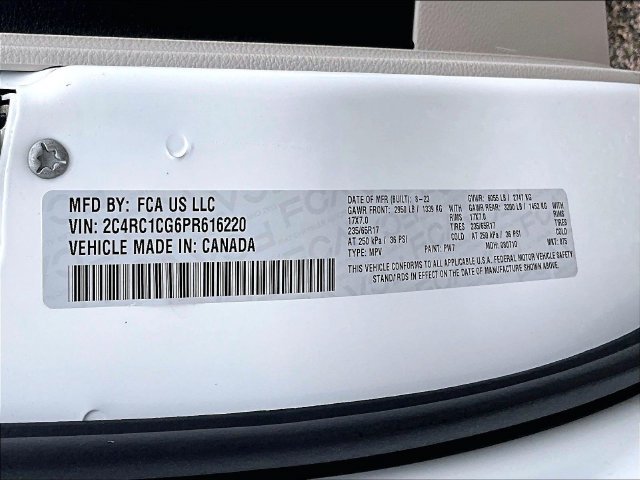 Used 2023 Chrysler Voyager LX FWD image 35