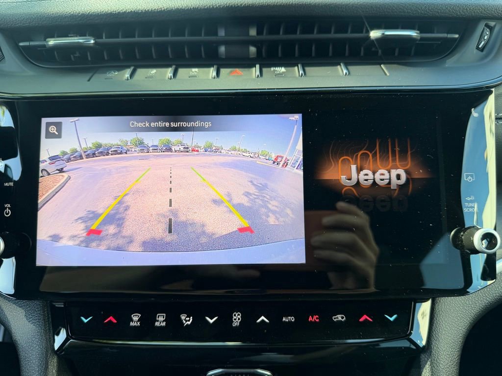 New 2026 Jeep Grand Cherokee L 4WD image 17