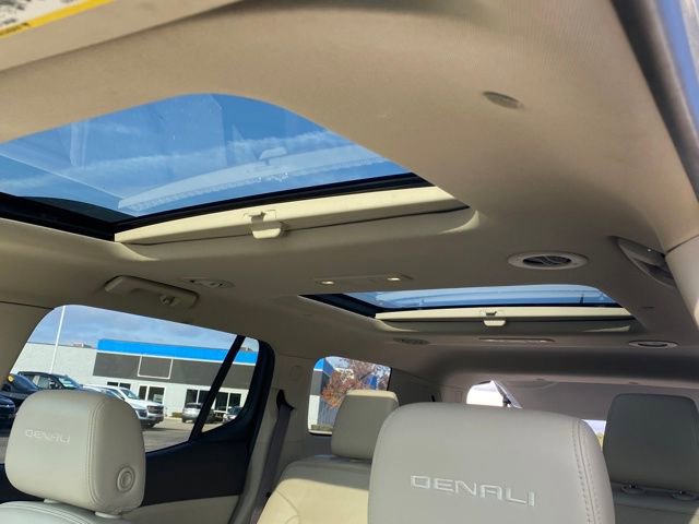 Certified 2019 GMC Acadia Denali w/ Technology Package image 15