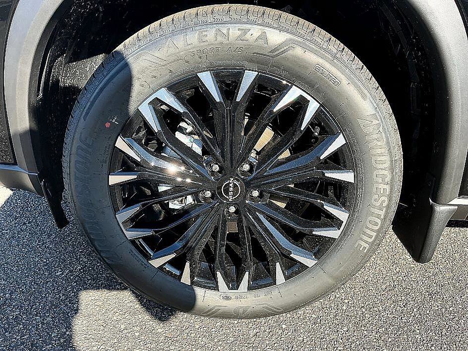 New 2026 Nissan Rogue SV image 23