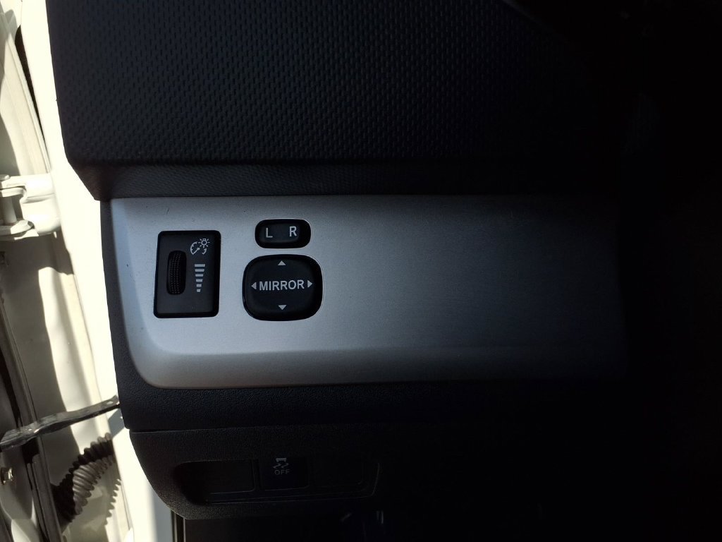 Used 2012 Scion xB FWD image 16