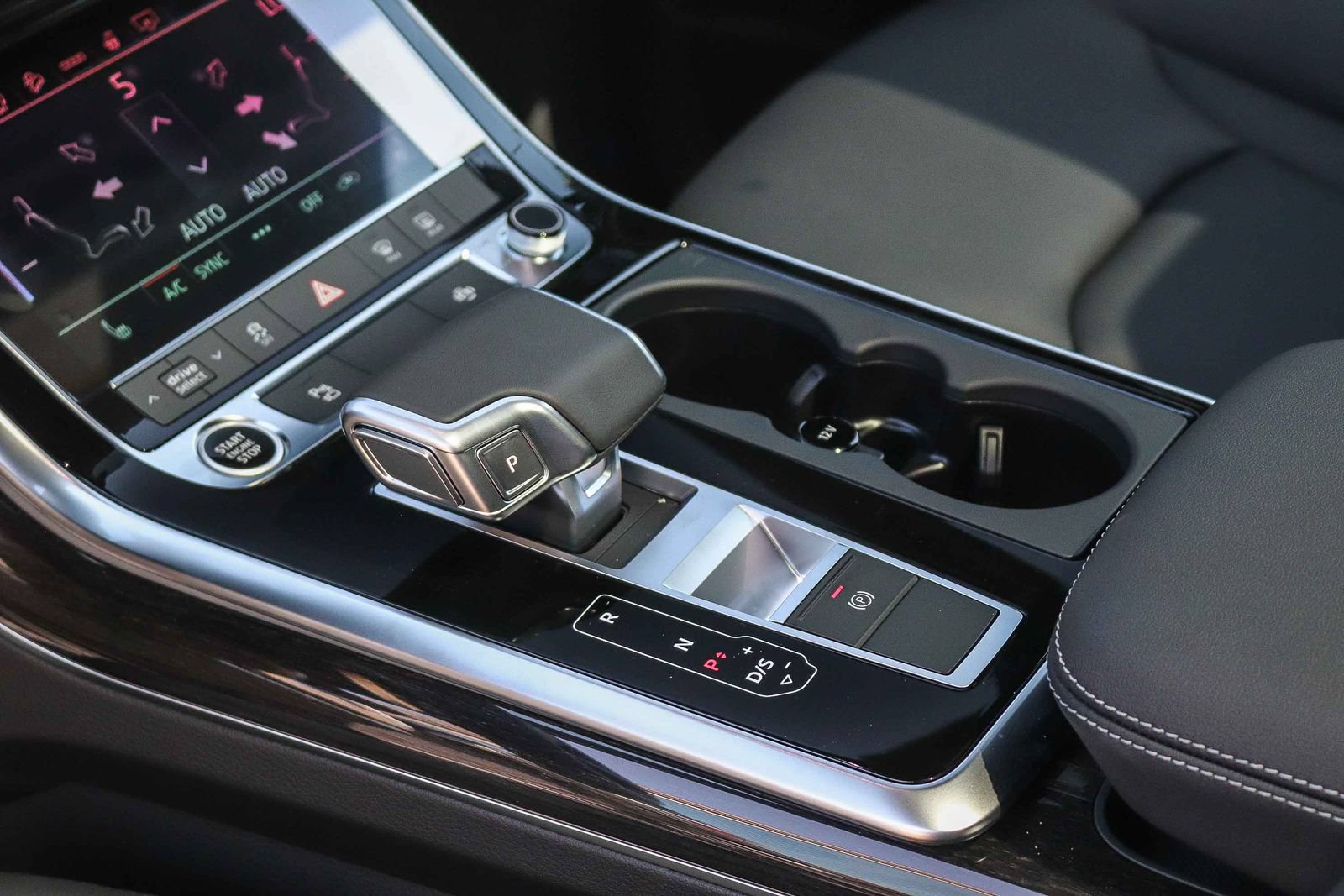 New 2026 Audi Q7 3.0T Premium AWD/4WD image 20