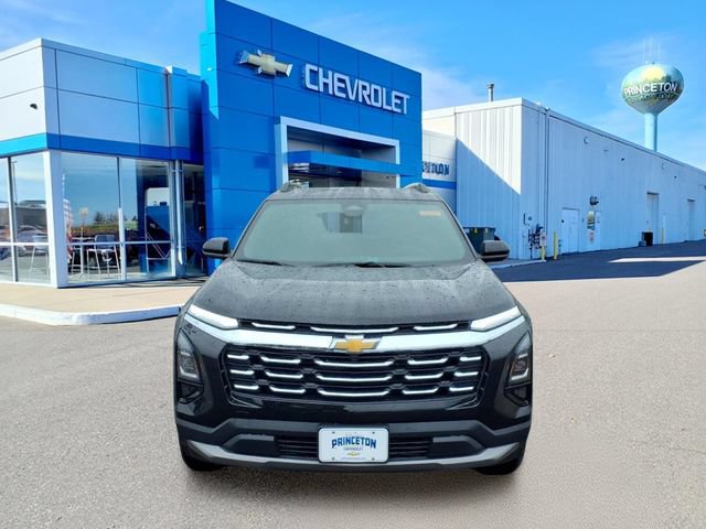 New 2026 Chevrolet Equinox LT w/ Convenience Package II AWD/4WD image 9